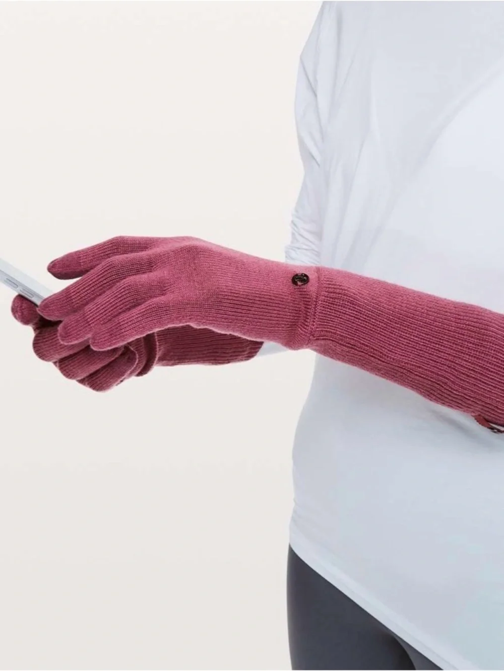 🌺NWT LULULEMON scroll on Knit Winter Gloves 🌺 size M/L MERINO WOOL